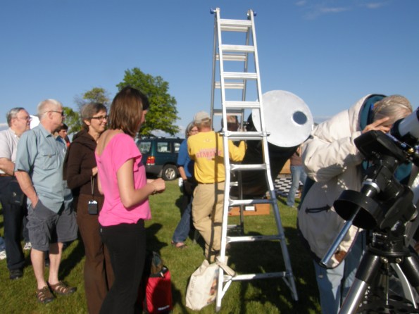 p6051258.jpg We brought out our Obsession 25" telescope, stopped down to 8 inches with a solar filter. It gave excellent images. Photo by Eileen Carlisle.
