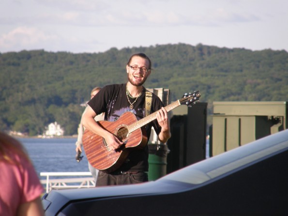 p6051269.jpg A little impromptu musical accompaniment. Photo by Eileen Carlisle.