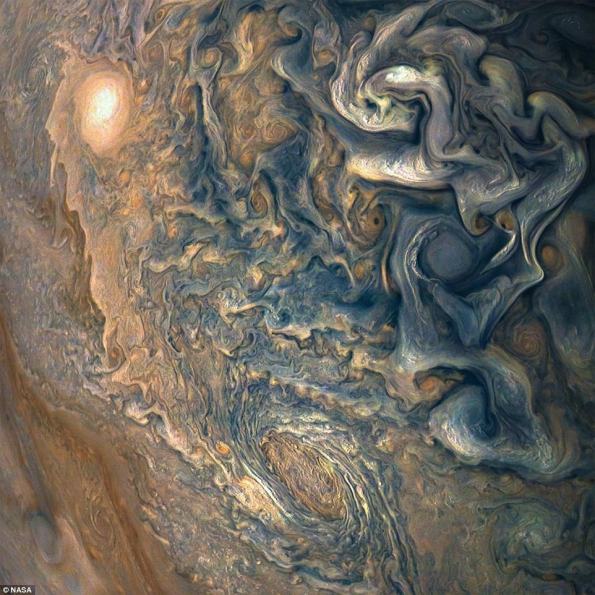 Jupiter's clouds