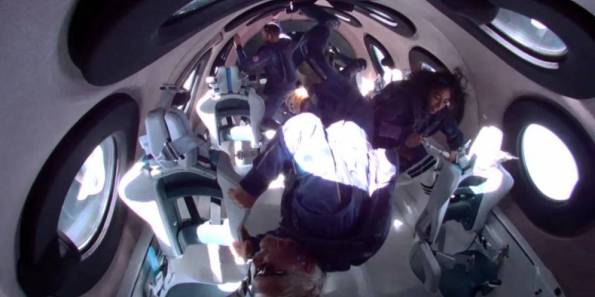 Floating in zero G in VSS Unity 22