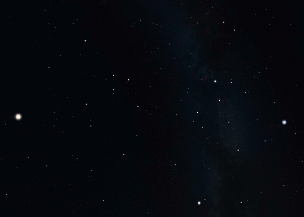 Mooz and Ajijaak finder animation