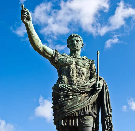 A statue of Julius Caesar