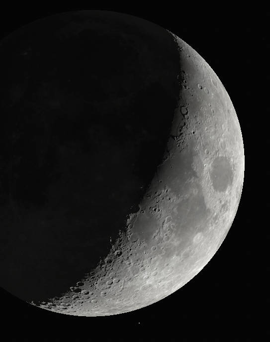 Tonight's Moon via Stellarium
