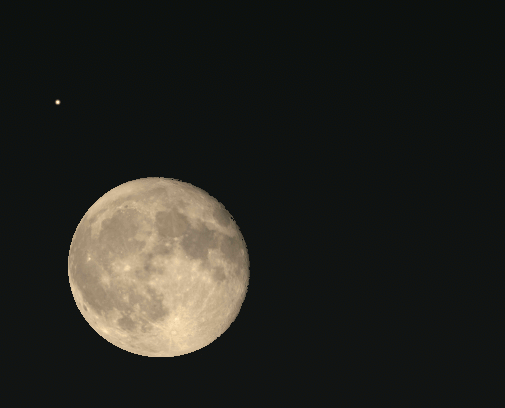 Three-step animation of the Moon passing Saturn at hourly intervals